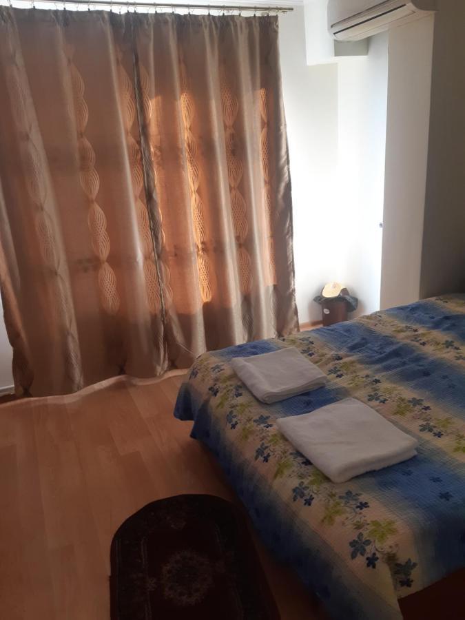 Appartement Lucian Studio à Bucarest Extérieur photo